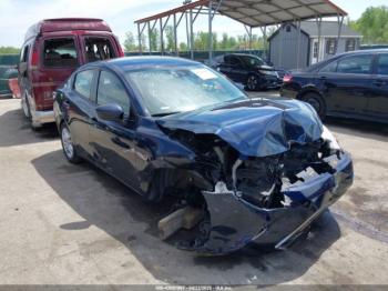  Salvage Toyota Yaris
