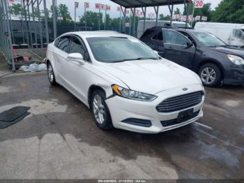  Salvage Ford Fusion