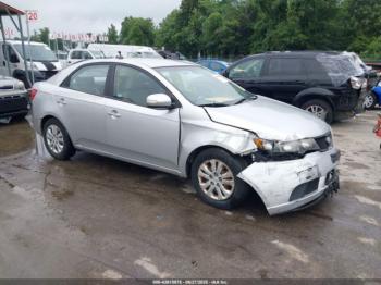  Salvage Kia Forte