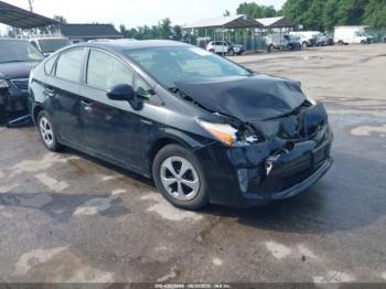  Salvage Toyota Prius
