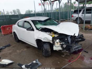  Salvage Dodge Avenger