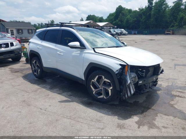  Salvage Hyundai TUCSON