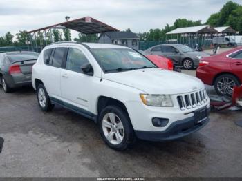  Salvage Jeep Compass