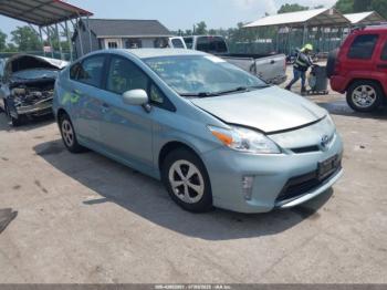  Salvage Toyota Prius