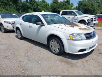  Salvage Dodge Avenger