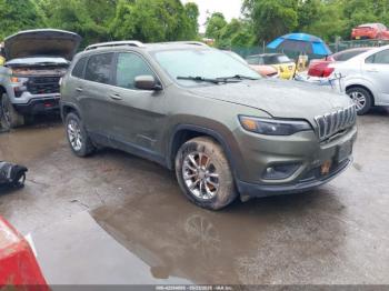  Salvage Jeep Cherokee
