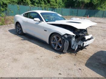  Salvage Ford Mustang