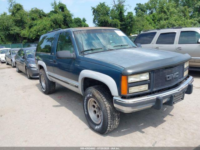  Salvage Chevrolet Blazer