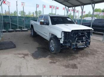  Salvage GMC Sierra 2500