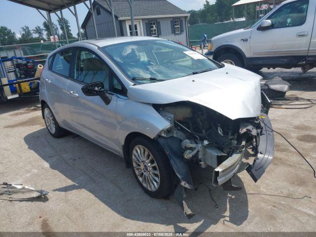  Salvage Ford Fiesta