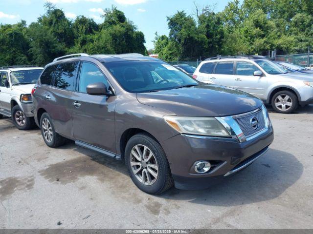  Salvage Nissan Pathfinder