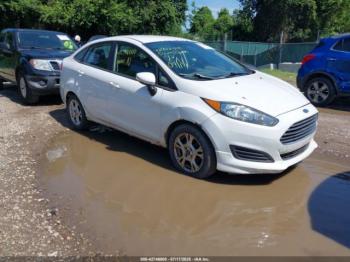  Salvage Ford Fiesta