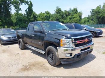  Salvage Chevrolet Silverado 2500
