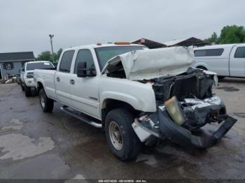  Salvage Chevrolet Silverado 2500