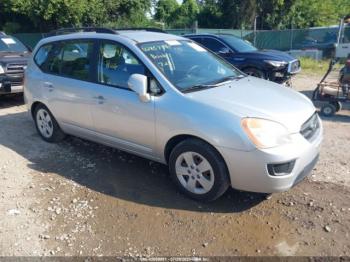  Salvage Kia Rondo