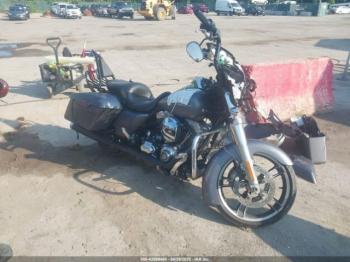  Salvage Harley-Davidson Flhxs