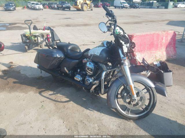  Salvage Harley-Davidson Flhxs
