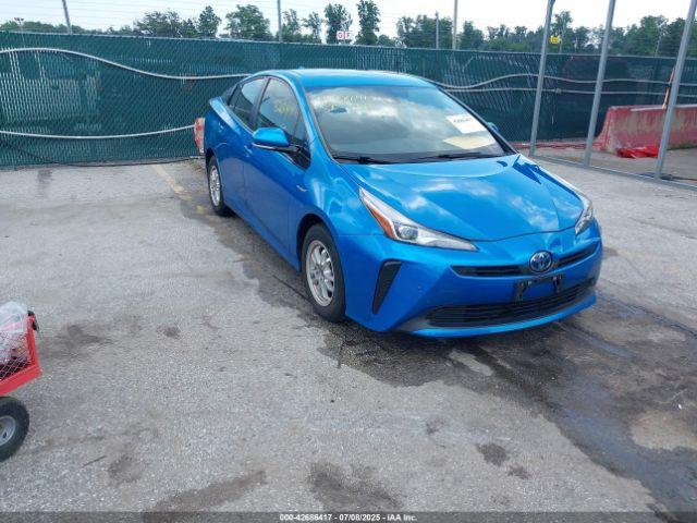  Salvage Toyota Prius