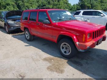  Salvage Jeep Cherokee