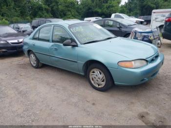  Salvage Ford Escort