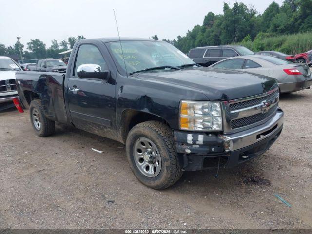  Salvage Chevrolet Silverado 1500