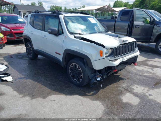  Salvage Jeep Renegade