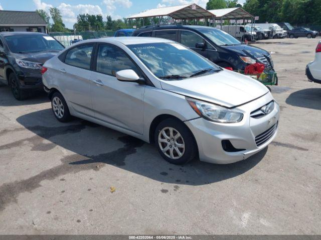  Salvage Hyundai ACCENT