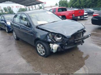  Salvage Hyundai ACCENT