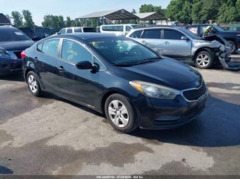 Salvage Kia Forte