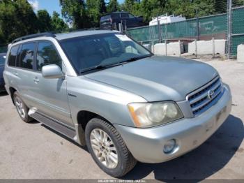  Salvage Toyota Highlander