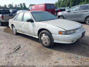  Salvage Oldsmobile Cutlass Supreme