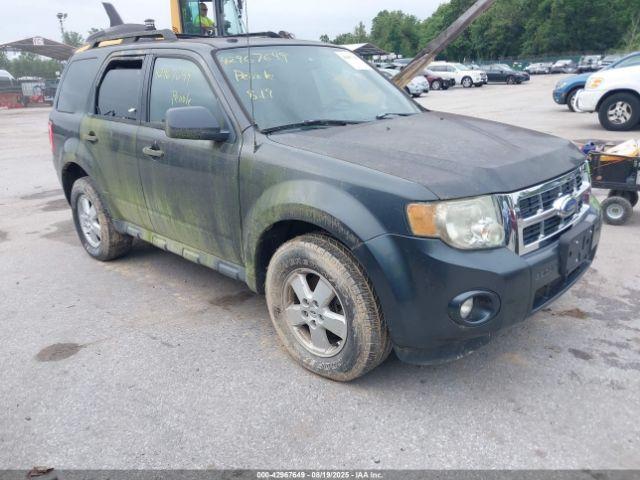  Salvage Ford Escape