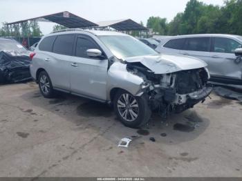  Salvage Nissan Pathfinder