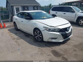  Salvage Nissan Maxima