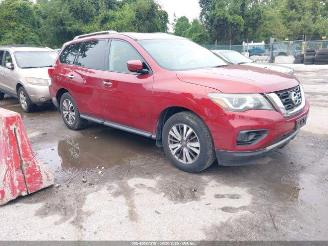  Salvage Nissan Pathfinder