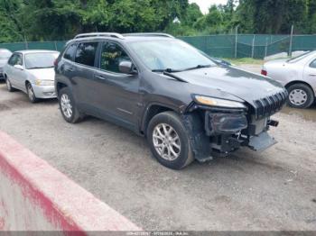  Salvage Jeep Cherokee