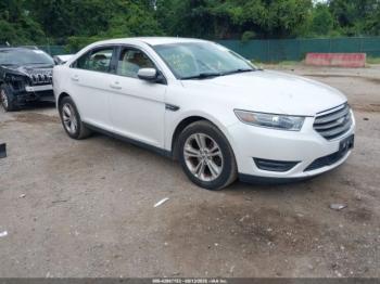  Salvage Ford Taurus