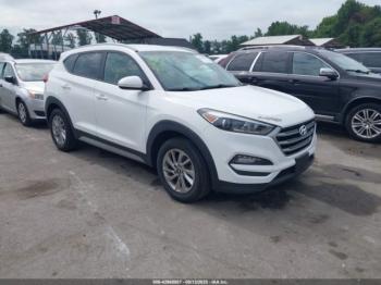  Salvage Hyundai TUCSON