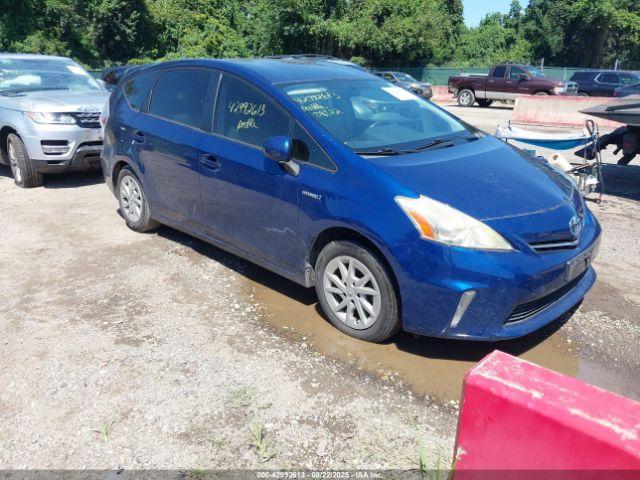  Salvage Toyota Prius v