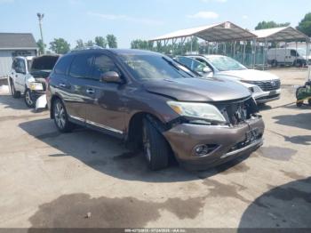  Salvage Nissan Pathfinder