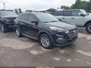 Salvage Hyundai TUCSON