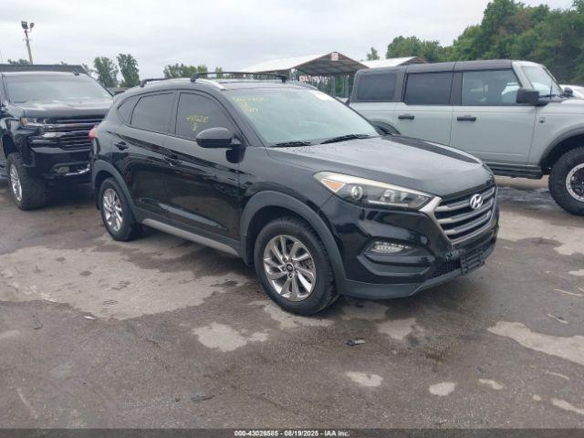  Salvage Hyundai TUCSON