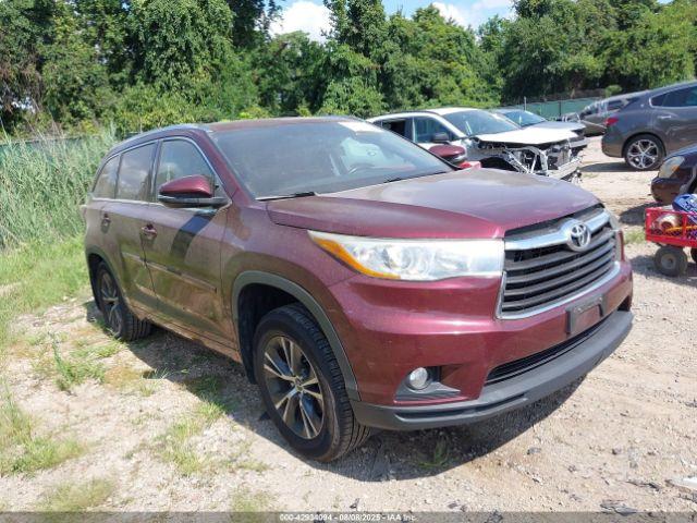 Salvage Toyota Highlander
