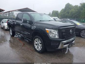  Salvage Nissan Titan