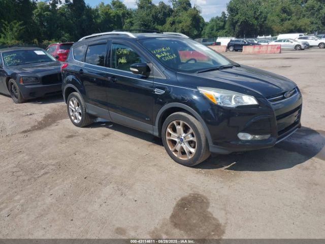  Salvage Ford Escape