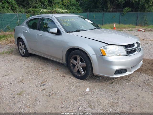  Salvage Dodge Avenger