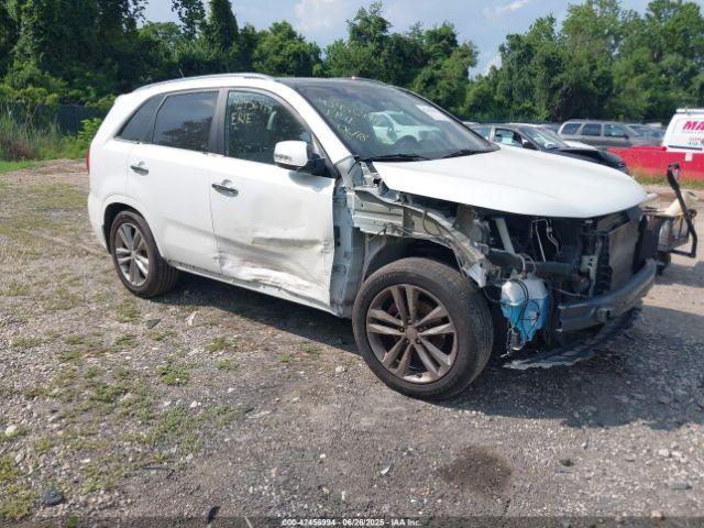 Salvage Kia Sorento