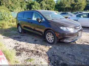  Salvage Chrysler Pacifica