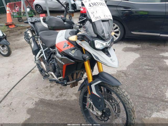  Salvage Triumph Motorcycle Tiger