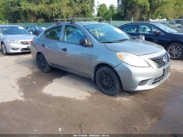 Salvage Nissan Versa